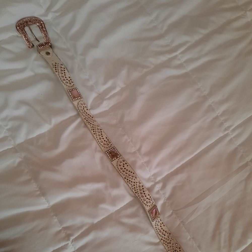 Womens White Western Style belt with gems size small